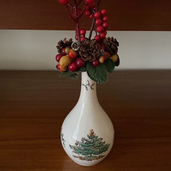 Spode Christmas Bud Vase - Picture 8 of 8